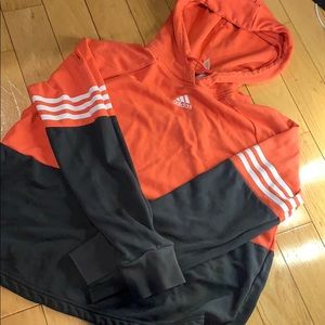 Women’s adidas sweatshirt